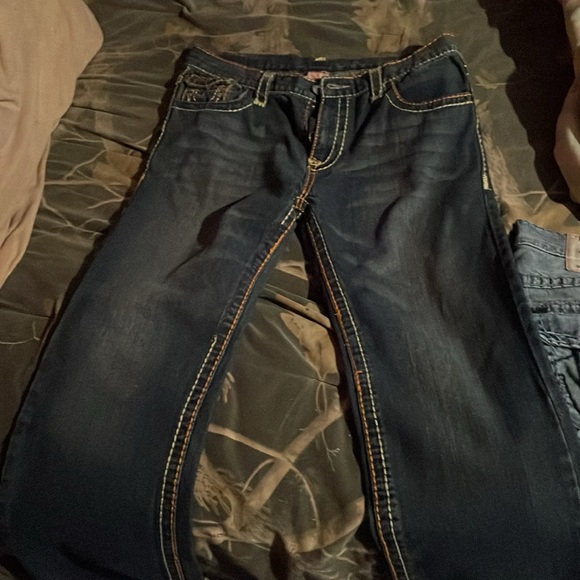 True religions - Picture 3 of 3
